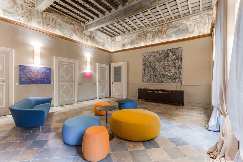 Palazzo Del Carretto Art Apartments 42/72