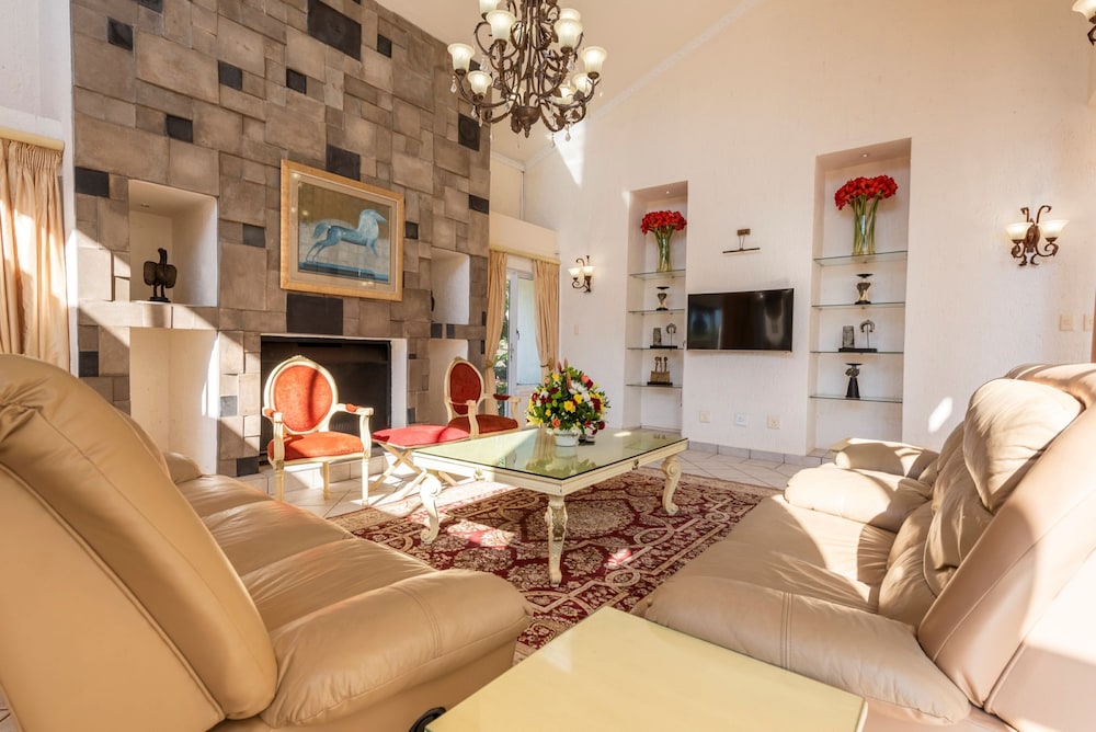 The Royal Villas Swaziland 13/36