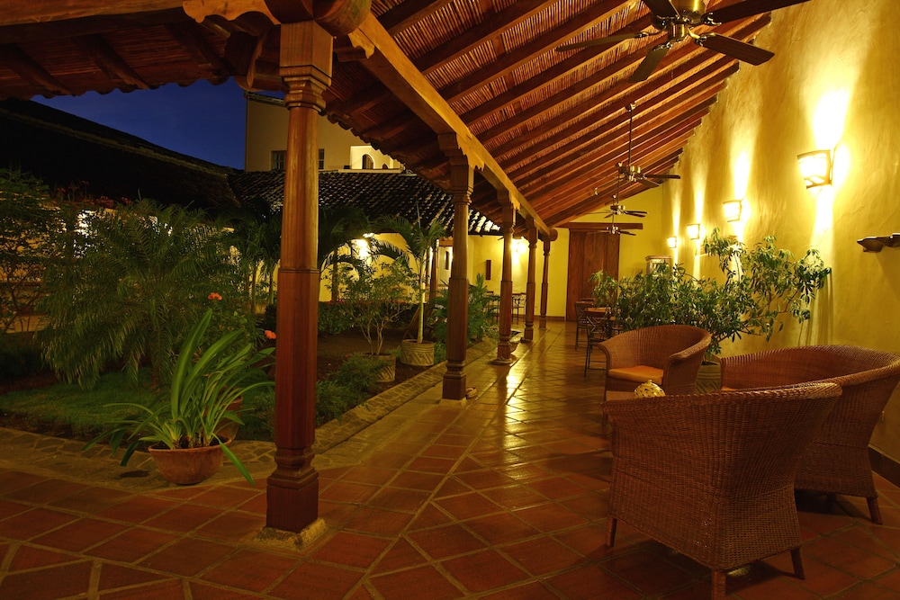 Hotel Patio Del Malinche 29/41
