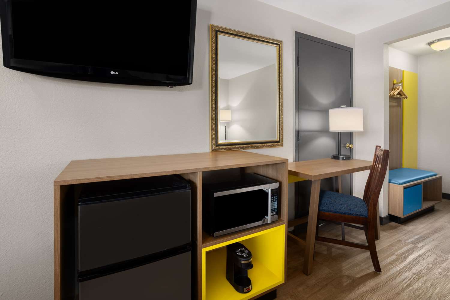 Days Inn by Wyndham Wurtsboro 12/20
