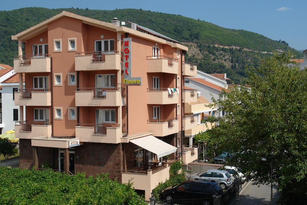 Garni Hotel Fineso 3/50
