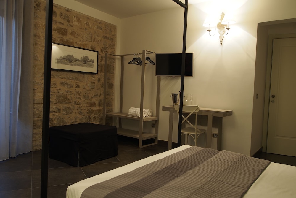 Terrazzani Suite 27/44