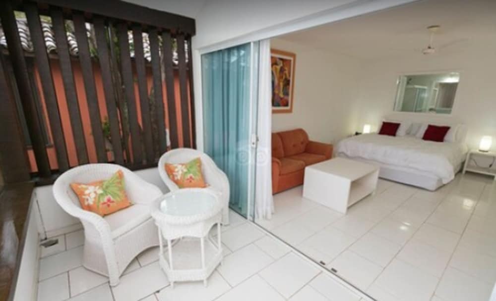Barracuda Eco Resort 11/50