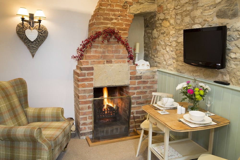 Bramwood Cottages 21/36