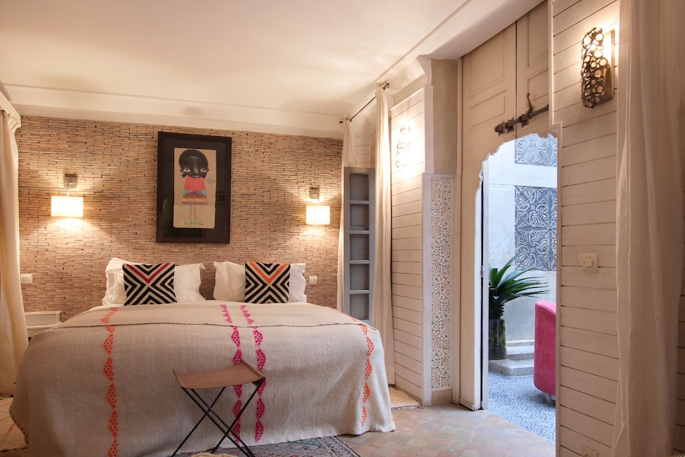 RIAD ANATA 18/50