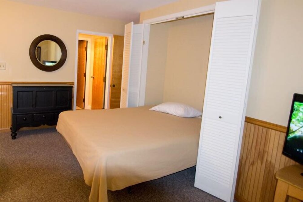 Sunbay Resort Hot Springs 9/35