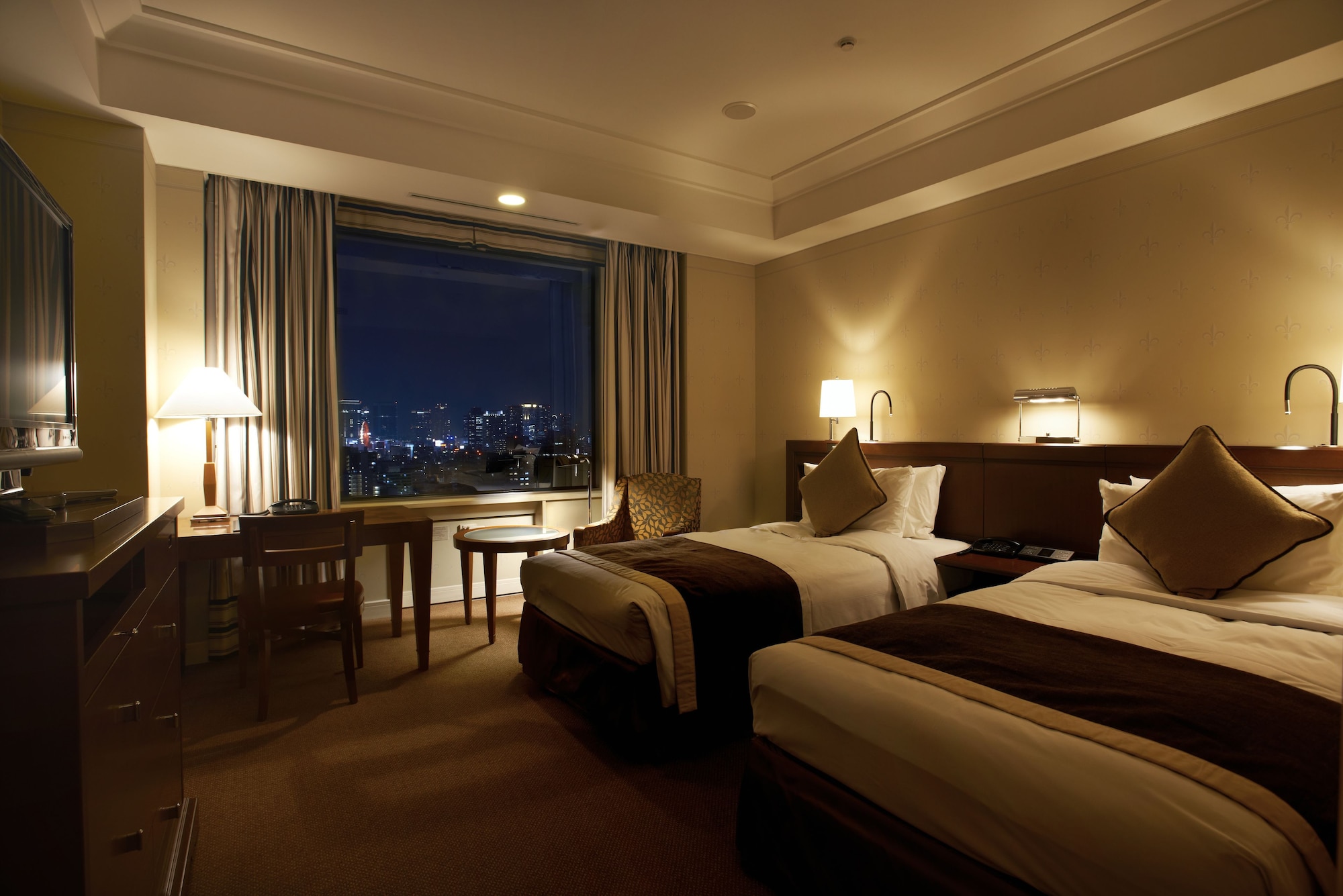 STANDARD, TWIN BEDS, SMOKING
