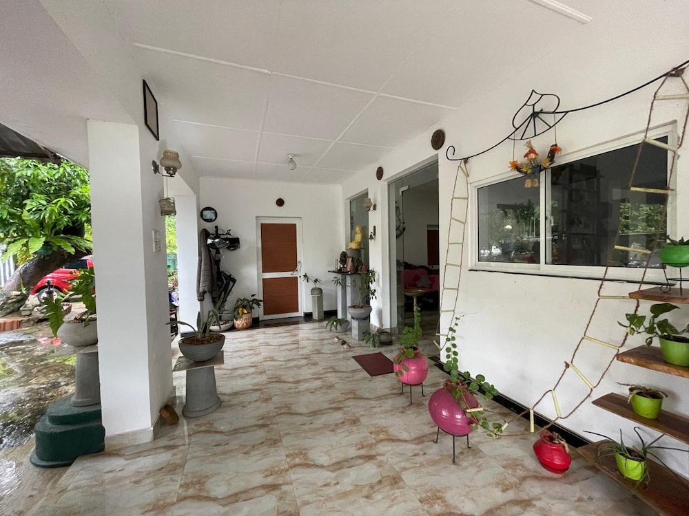 Rock Cascade Home Stay 10/50