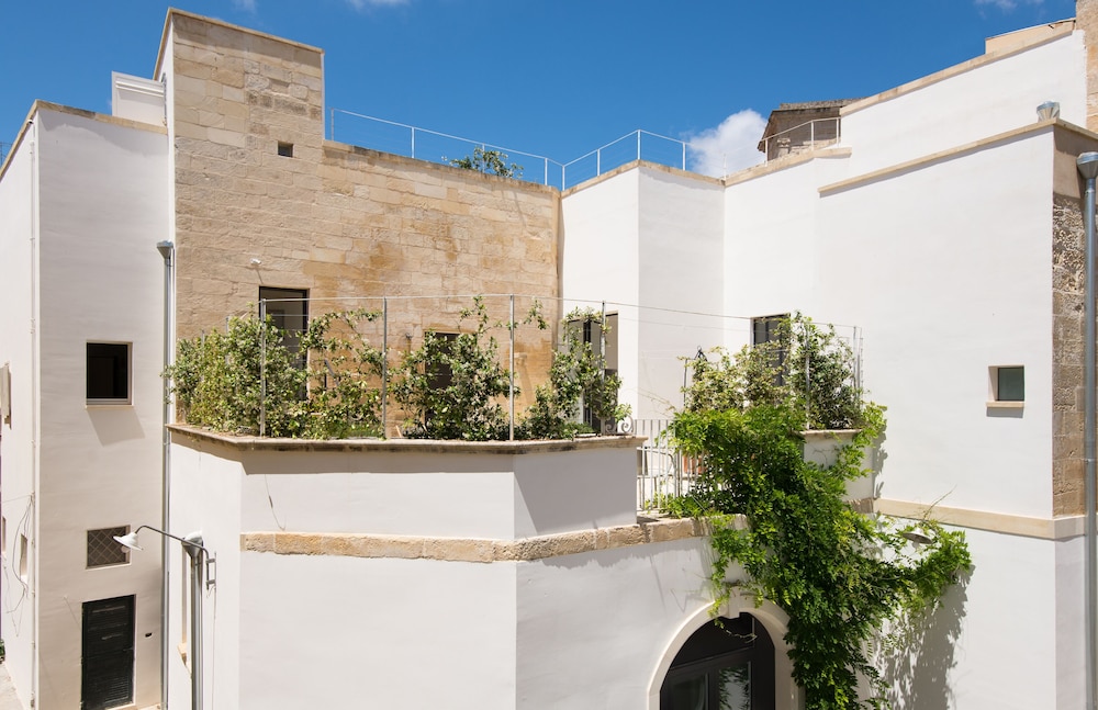 Palazzo de Noha 5/94