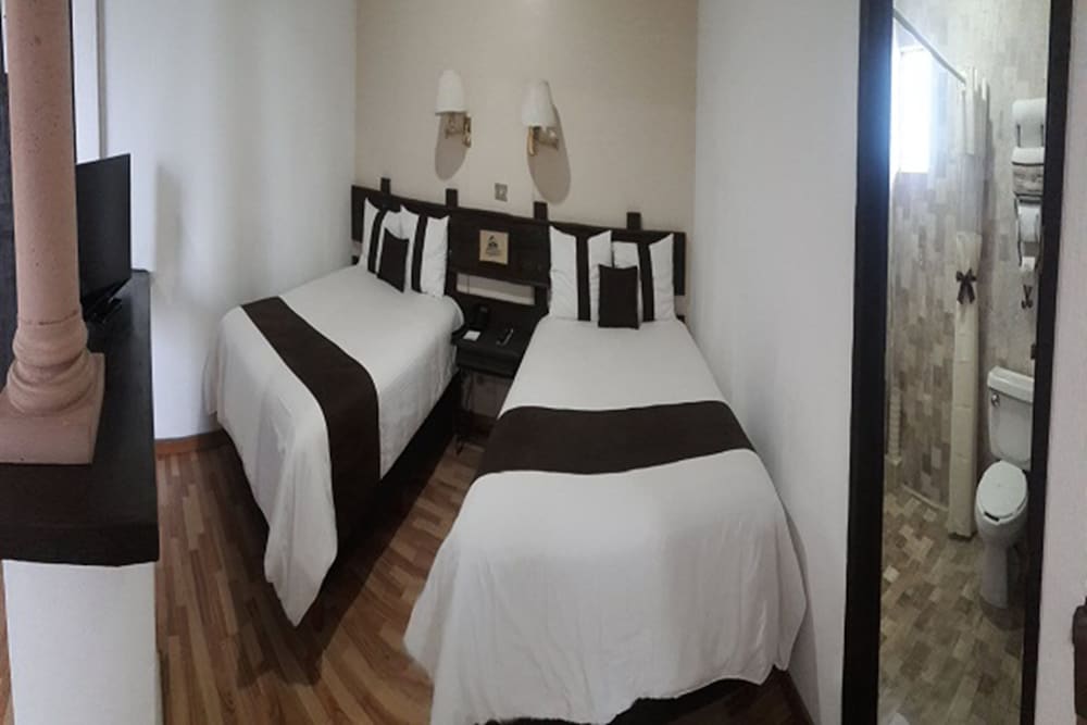 Hotel Mision Xalapa Plaza de Las Convenciones 18/33