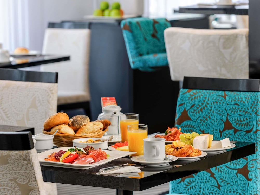 Mercure Hotel Wuerzburg Am Mainufer 42/66