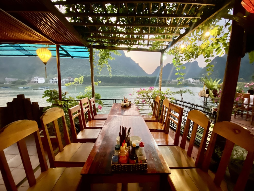 Phong Nha Coco Riverside Homestay 29/50