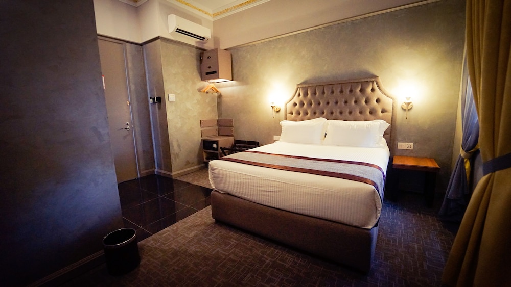 1969 Business Suites @ Ipoh Garden 14/50
