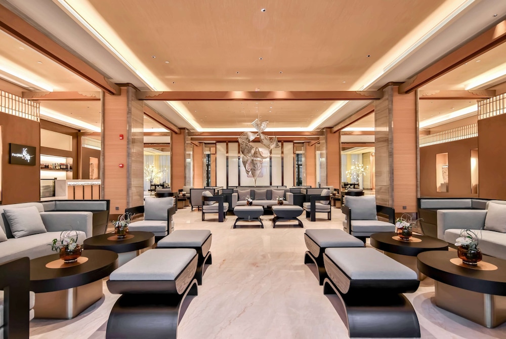 Howard Johnson Hot Springs Plaza YingHuaShan 43/60