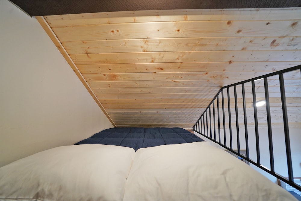Gooseberry Lodges 34/79