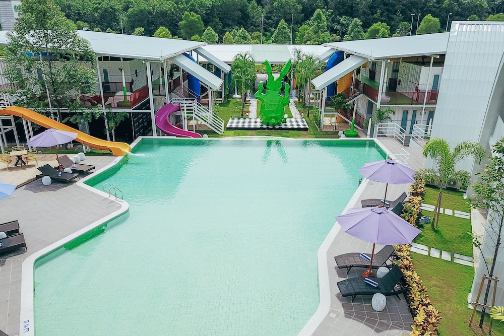 Dash Box Hotel Cyberjaya 42/48