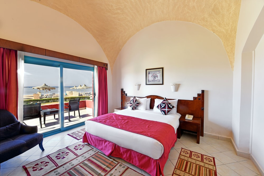 Swisstouch Oriental Resort Marsa Alam 8/50