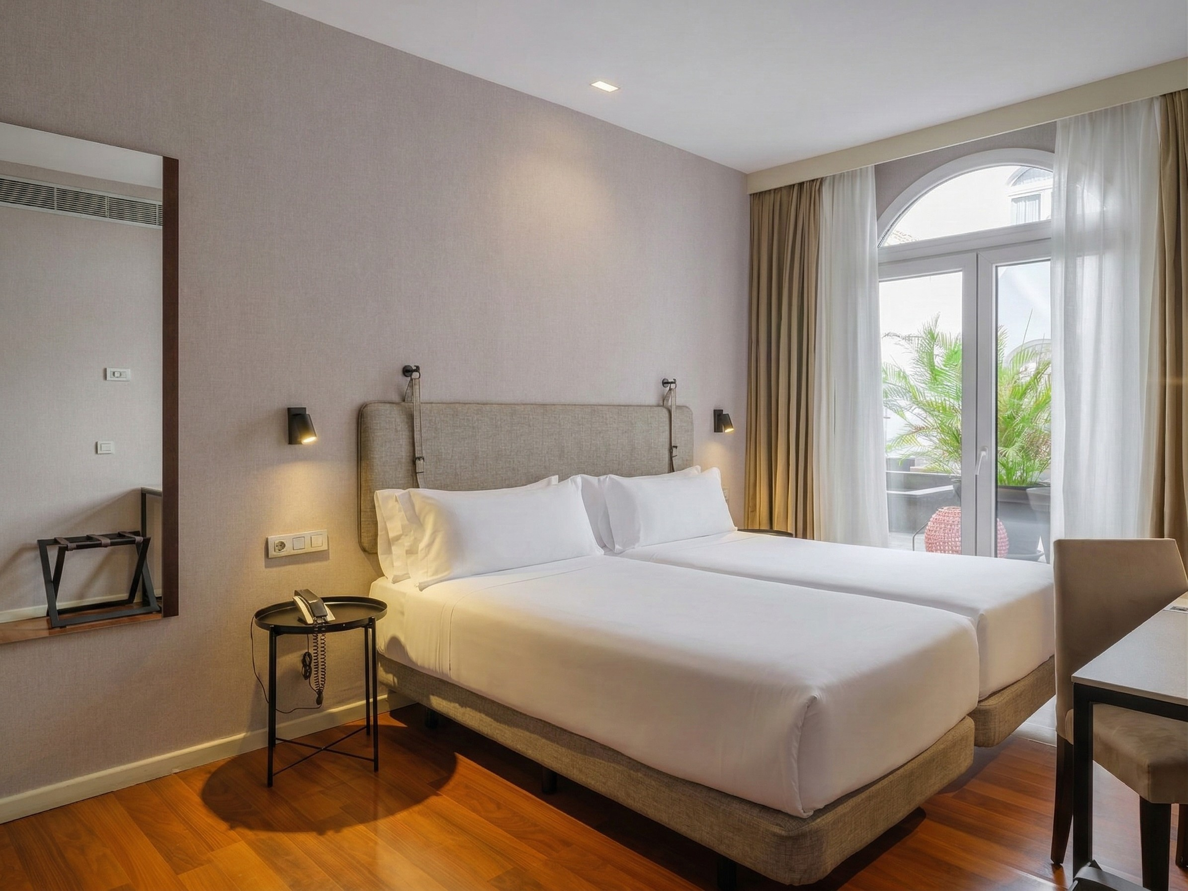 Serenity, Superior, Double Bed