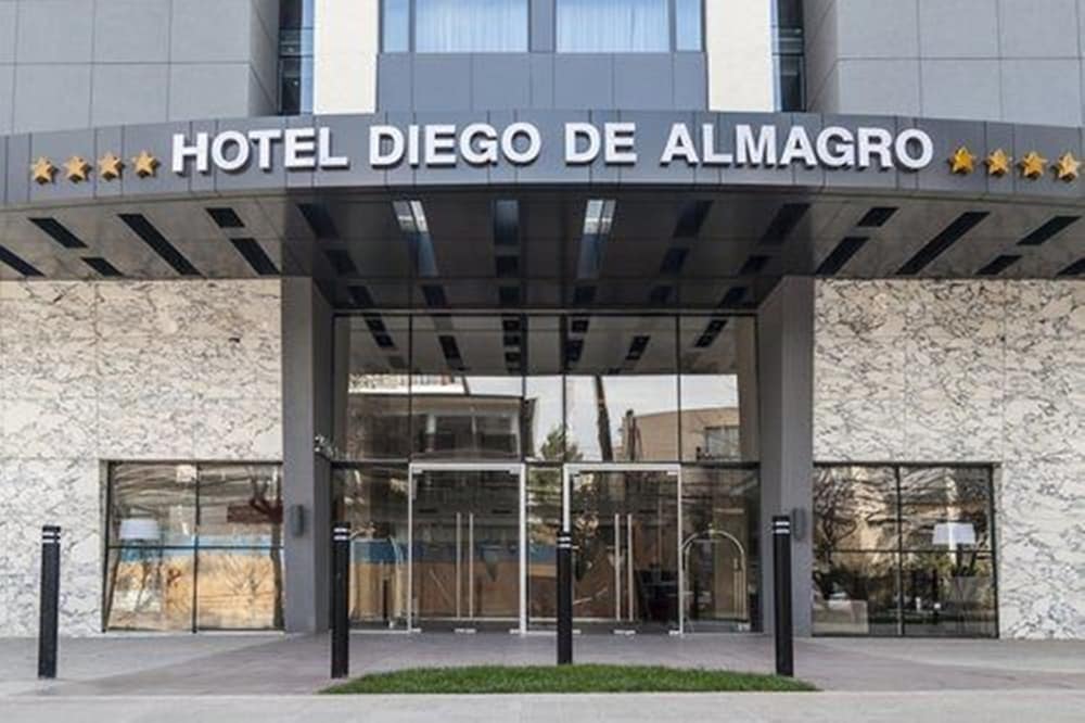 HOTEL DIEGO DE ALMAGRO PROVIDENCIA 9/64