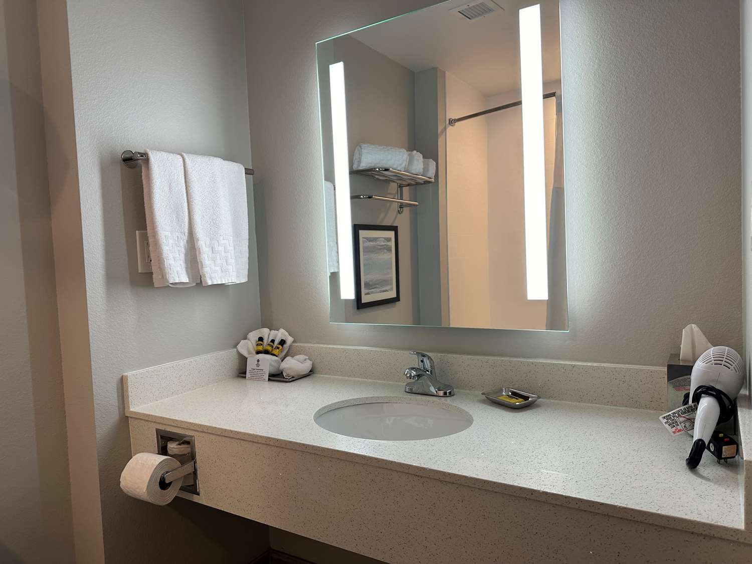 جناح بسرير كينج مع أريكة، Best Western Plus Chandler 3/3