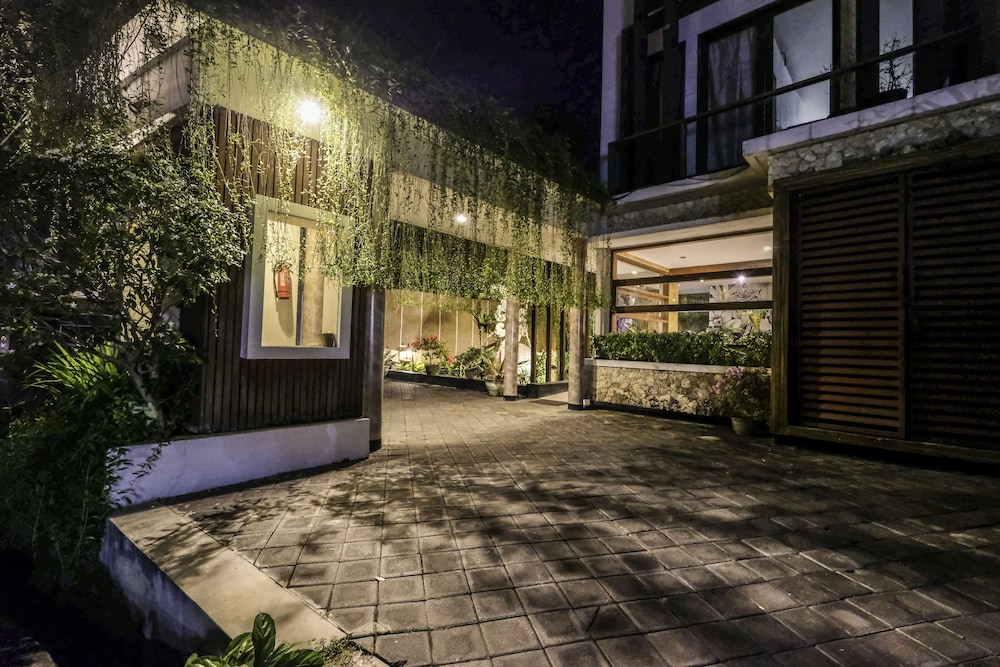 Papillon Umalas Villas 32/36