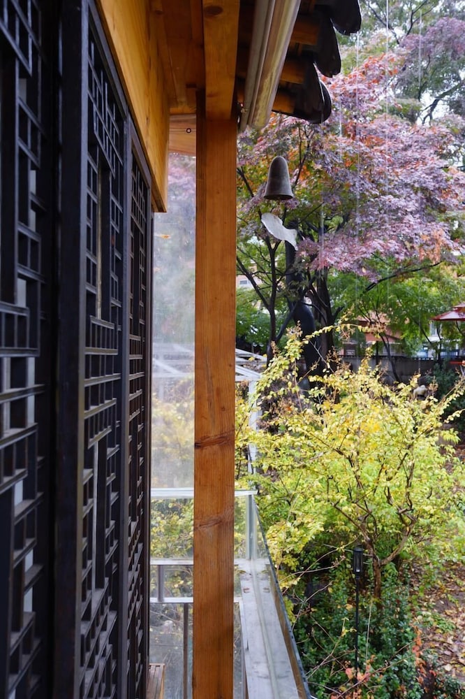 Jiwoljang Guest House 40/50