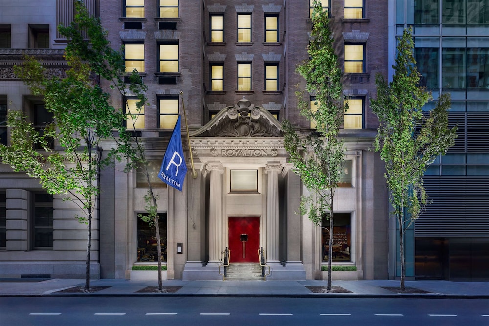 Royalton New York 43/48