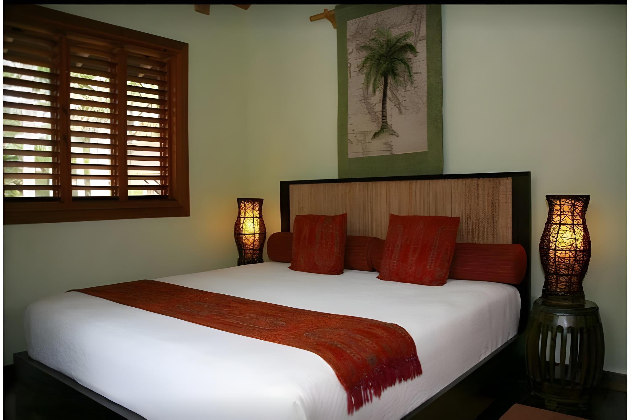 Tree Top, Standard, Single, King Bed