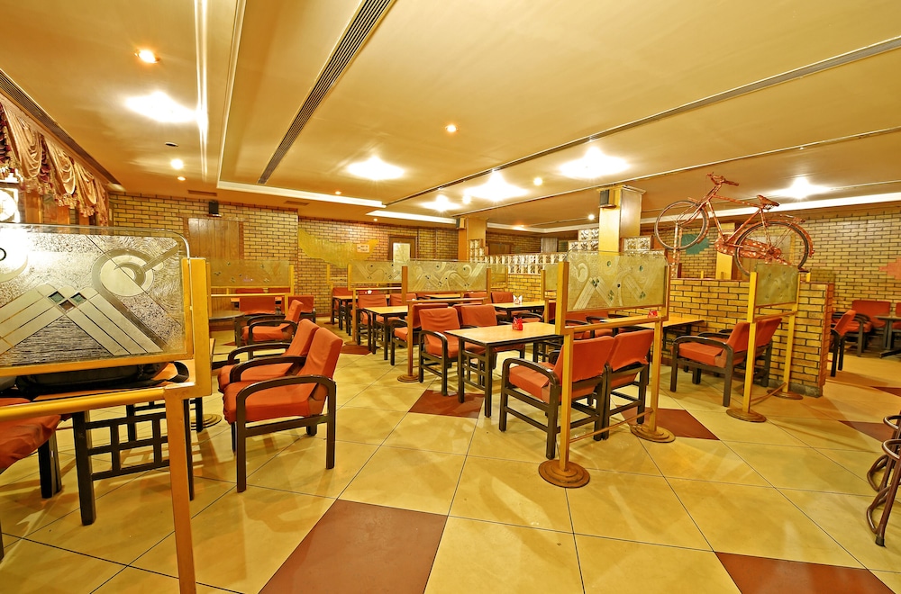 Mayas Hotel 35/50