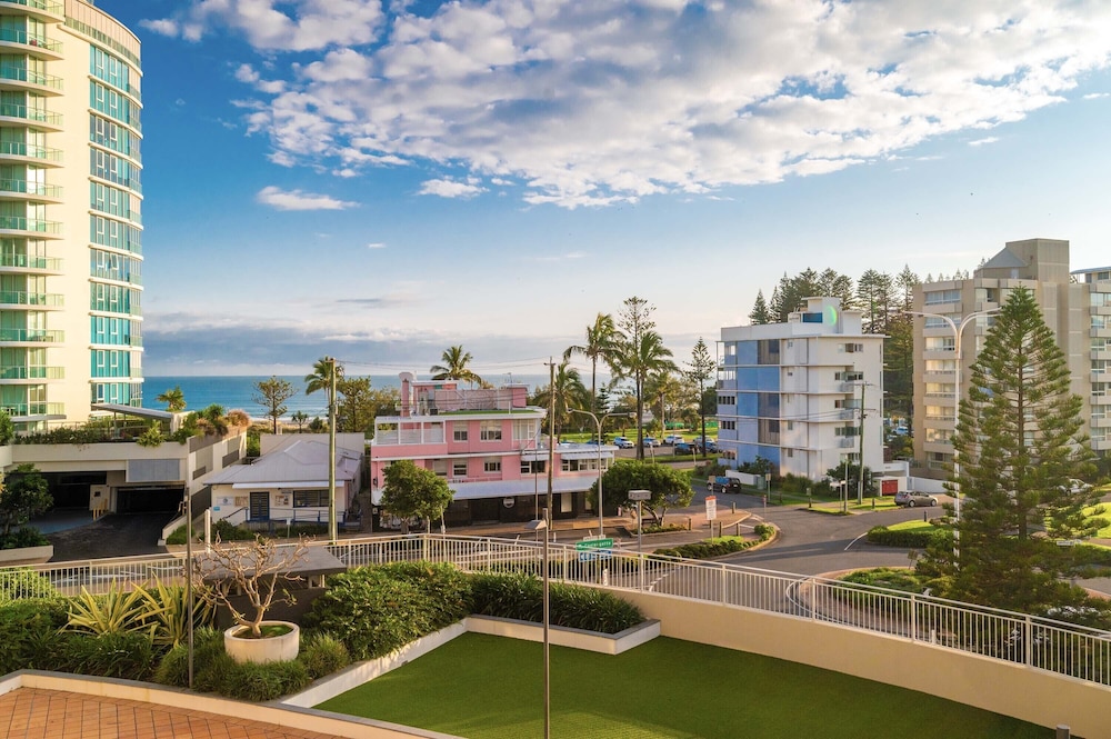 The Sebel Twin Towns Coolangatta 59/64