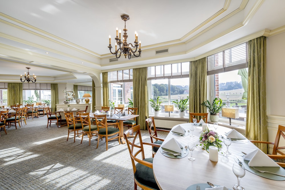Landhotel Buller 32/46