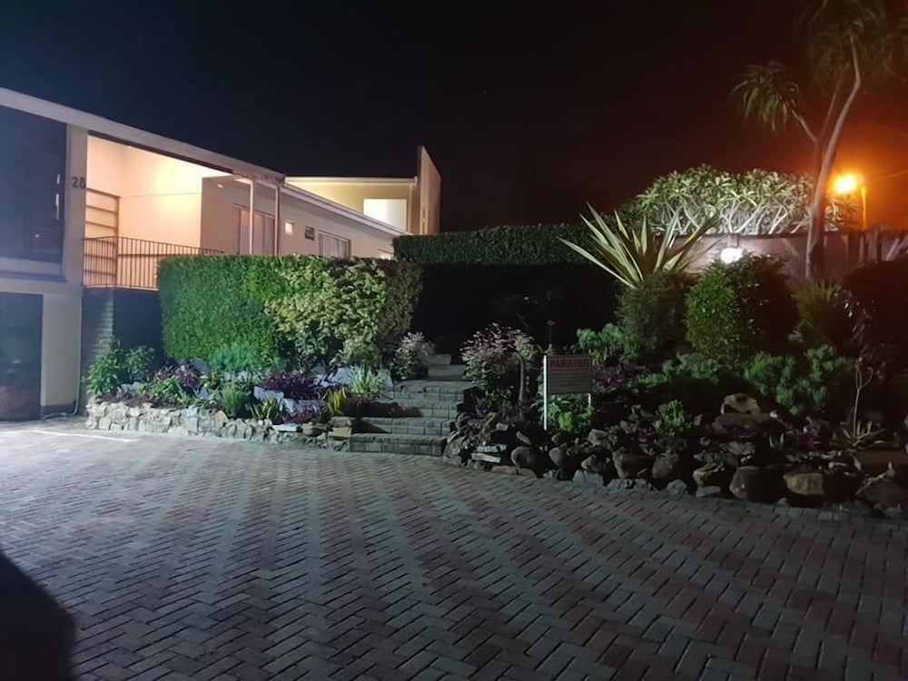 Blessed Corner Guest House 10/14
