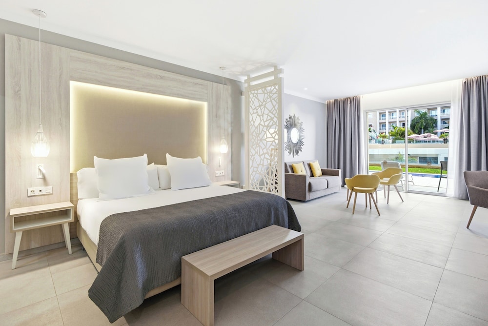 Junior Suite, 2 Double Beds