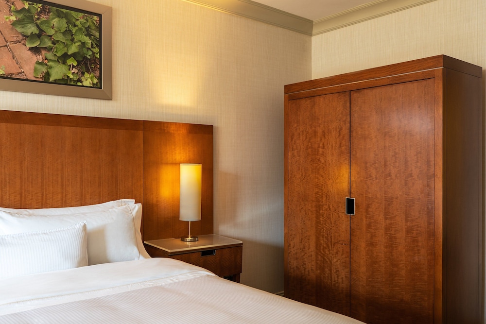 Westin Georgetown, Washington D.C. 9/39