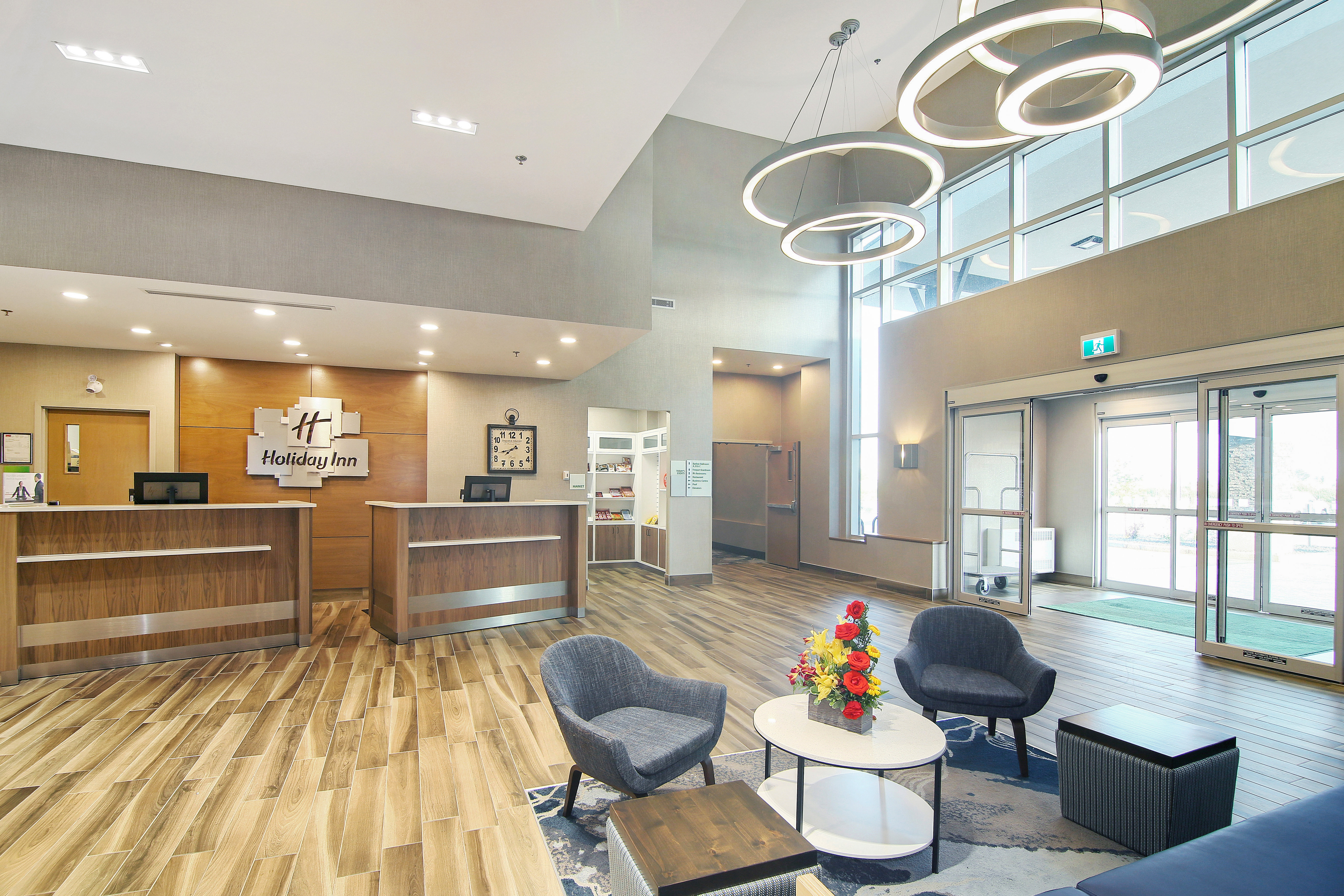 Holiday Inn & Suites Calgary Airport North 37/50
