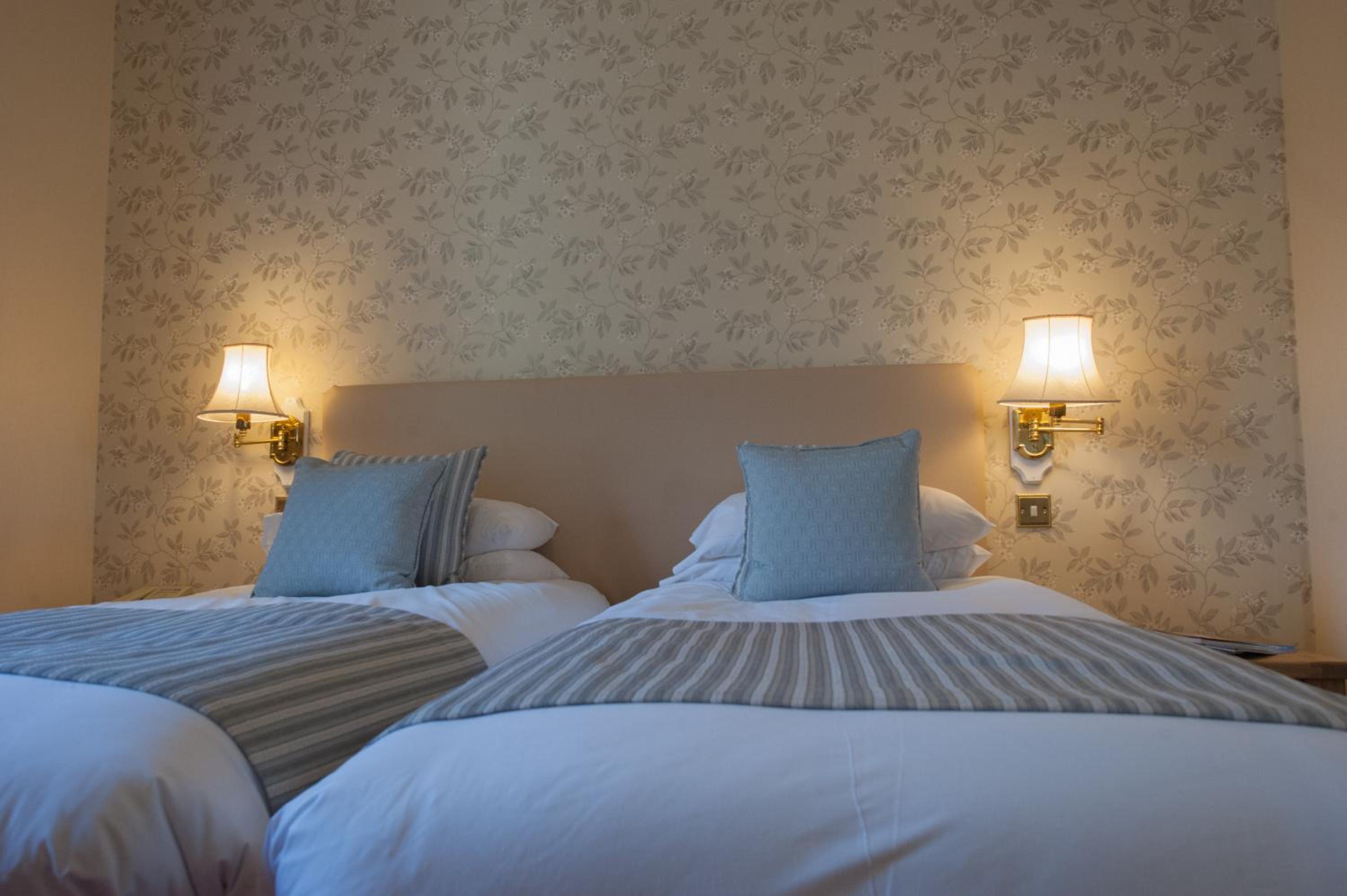The Glen Yr Afon House Hotel 22/61