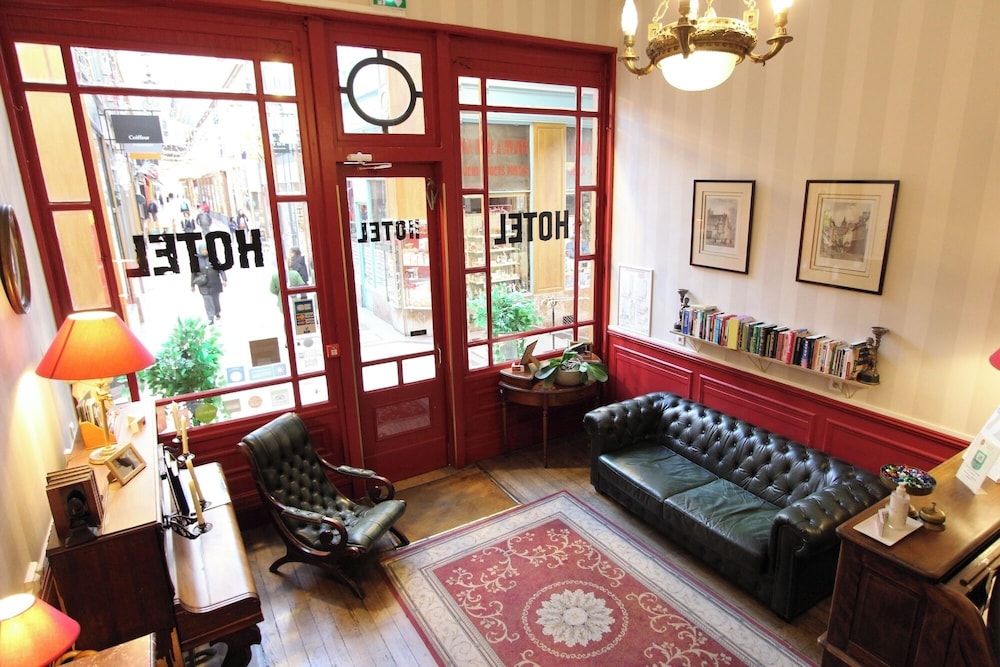 Hôtel Chopin 53/65