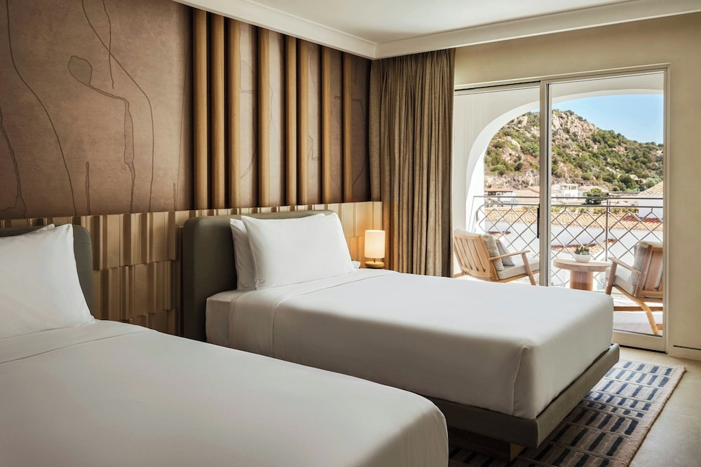 Room at Grand Hotel Poltu Quatu, ARZACHENA