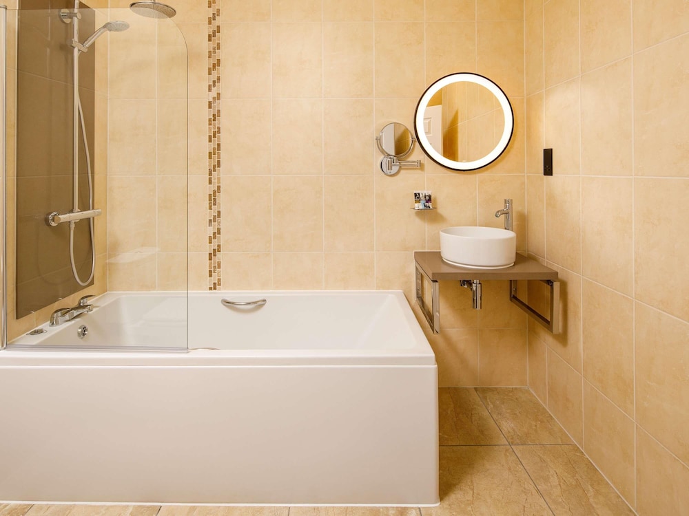 Mercure Oxford Hawkwell House Hotel 63/63