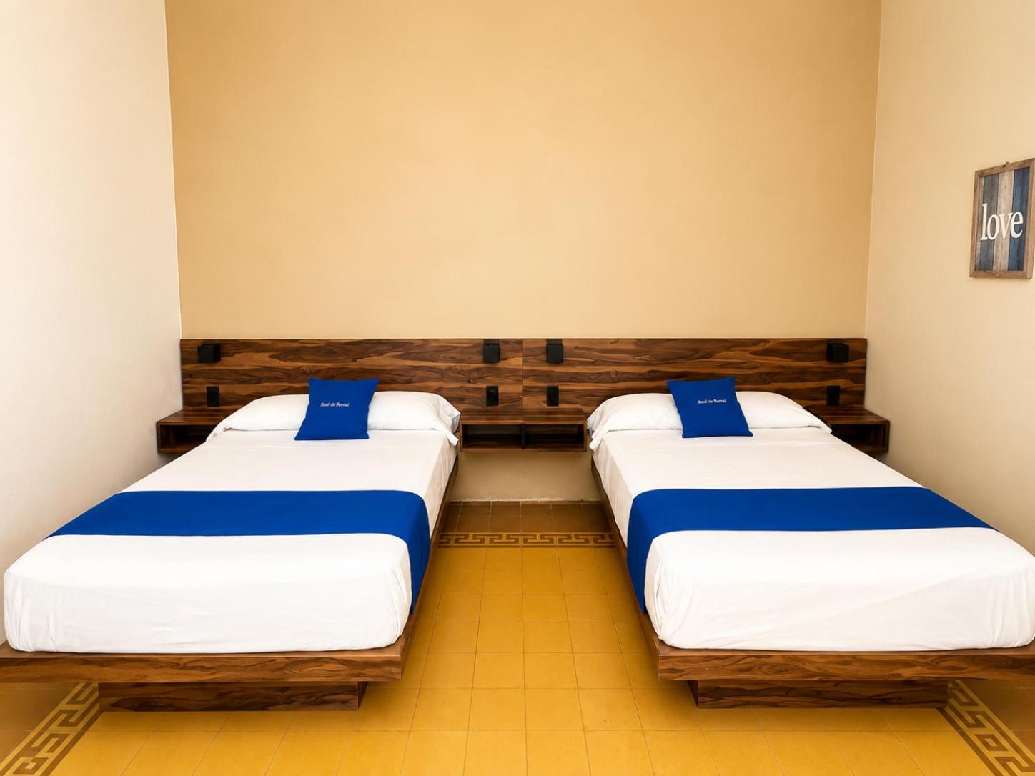 Hotel Queretaro 10/34