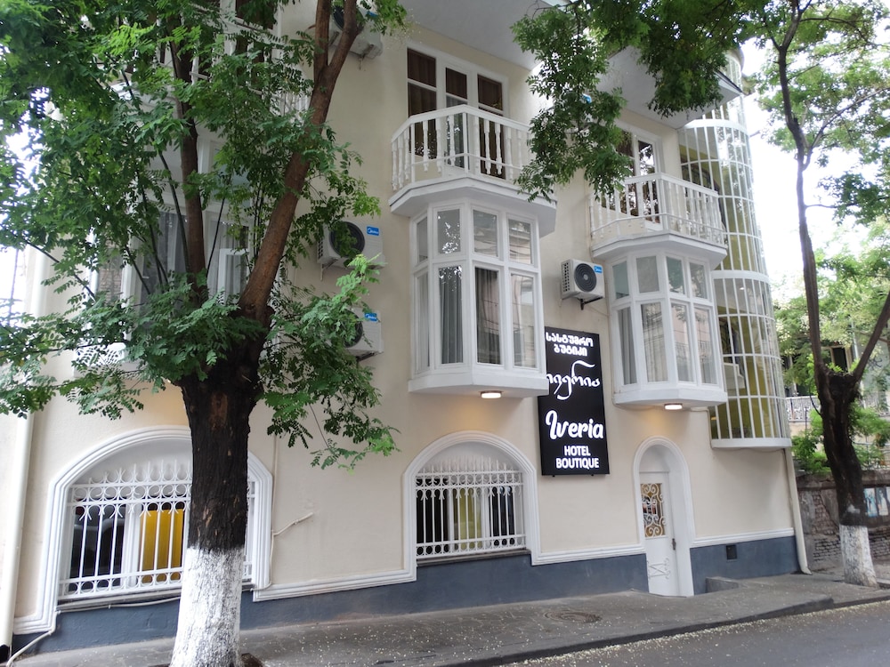 Hotel Iveria 2/50