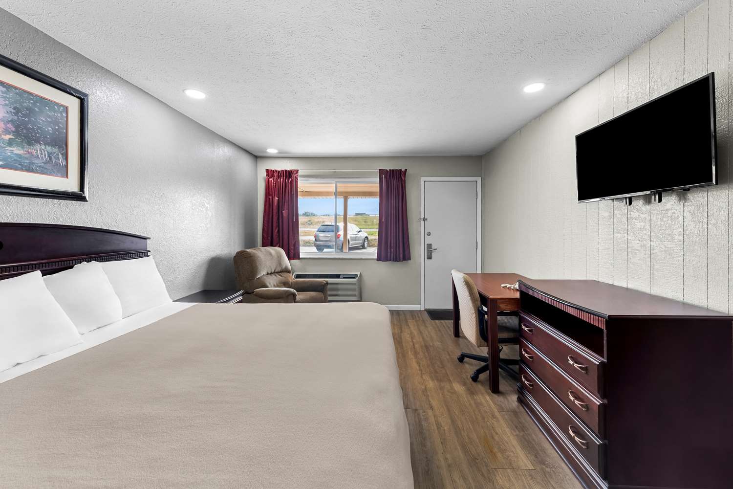 Americas Best Value Inn Marion OH 8/23