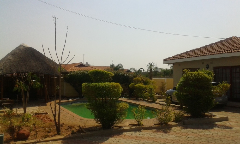 Comfort Palace Guest House Francistown 17/21