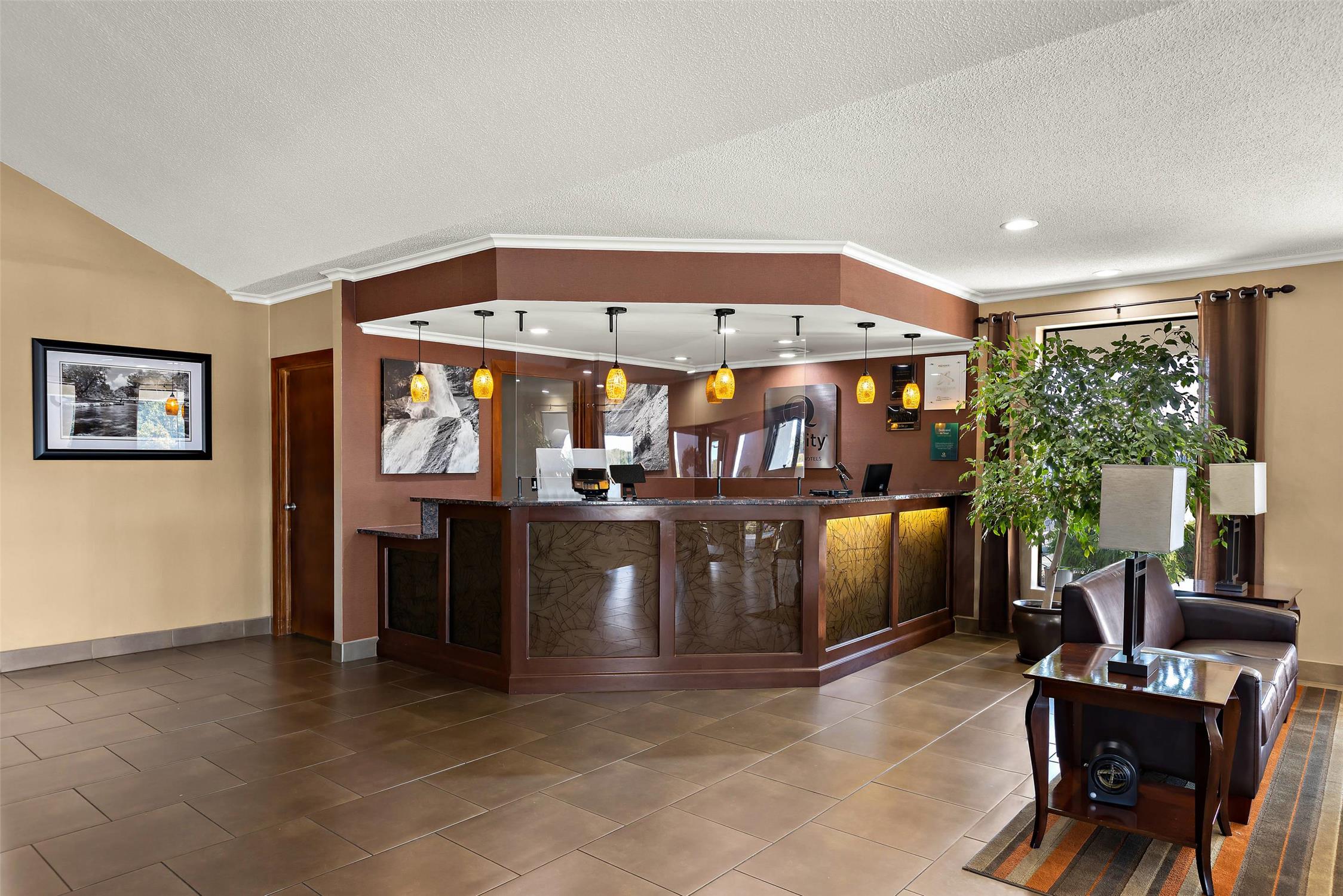 Quality Inn Dandridge 7/59