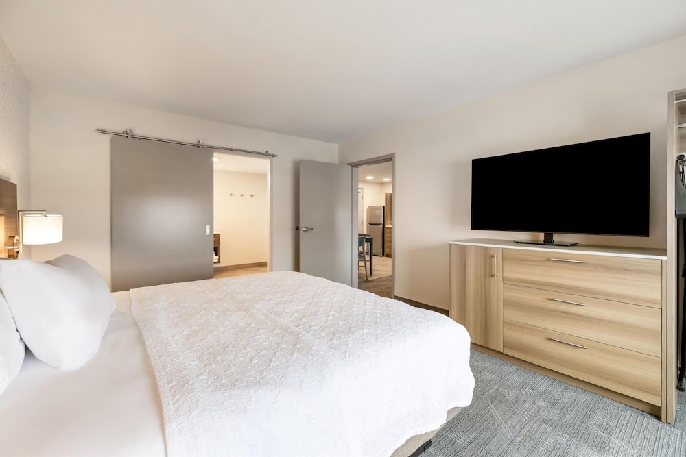 جناح بسرير كينج، Home2 Suites by Hilton Madison East, WI 5/10