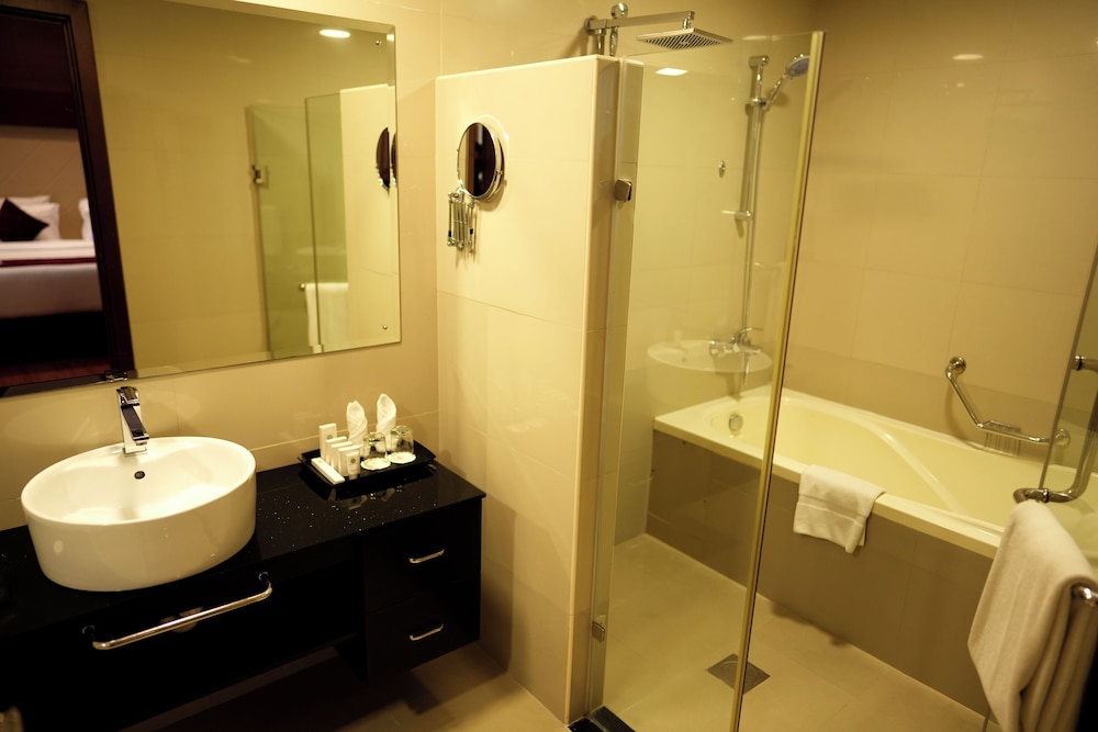 Diva Hotel 47/50