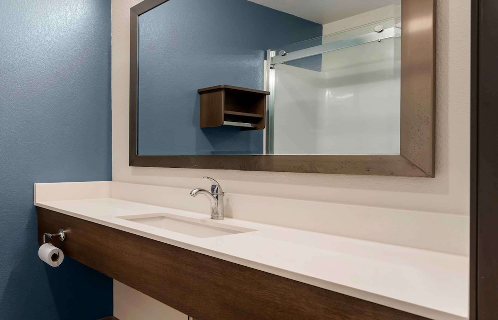 Extended Stay America Suites - St Paul - Woodbury 25/30
