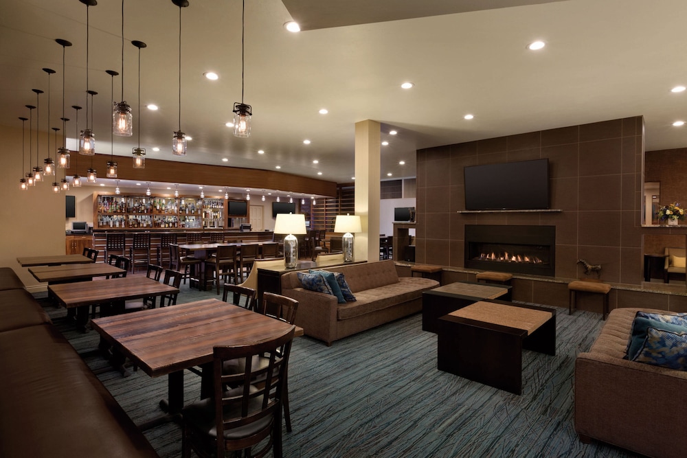 Delta Hotels By Marriott Helena Colonial Ex Radisson Colonial Helena 41/57