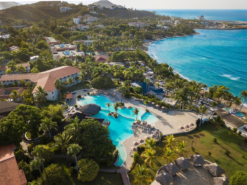 Cofresi Palm Beach and Spa Resort All Inclusive 12/66