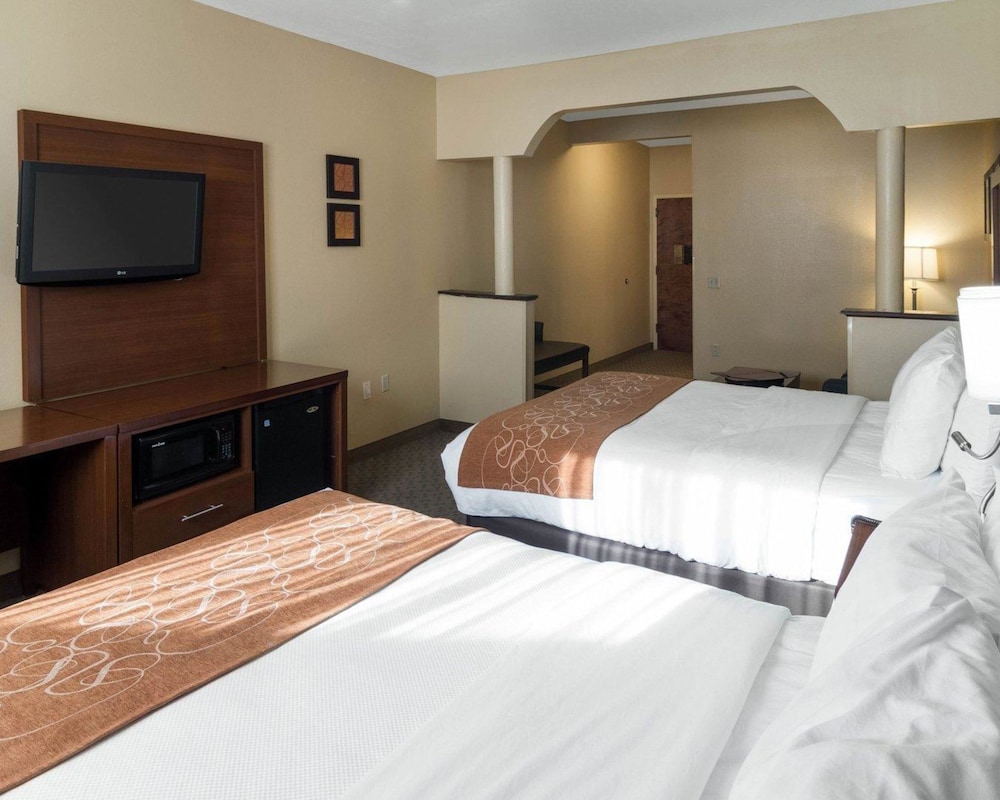 Quality Suites Midland North Loop 250 19/63